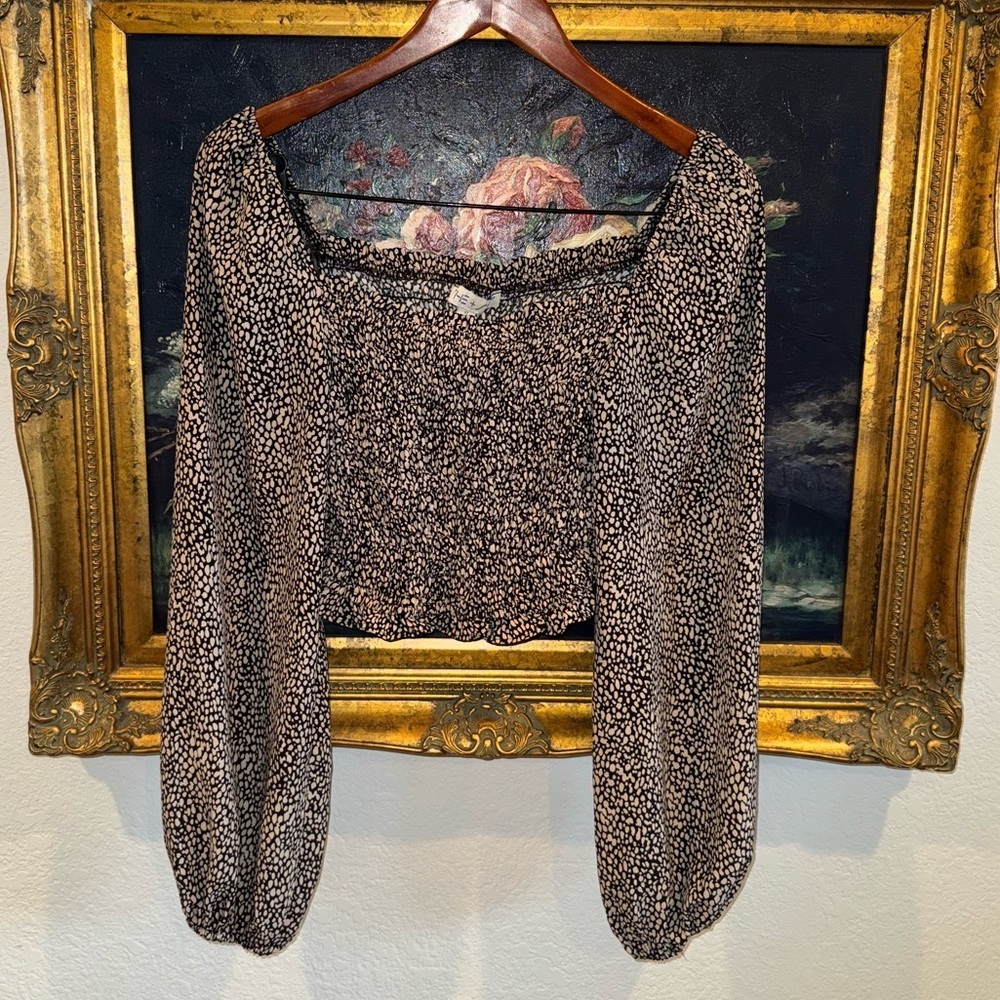 She + Sky Black Tan Spotted Puff Balloon Sleeve Smocked Crop Top Size S